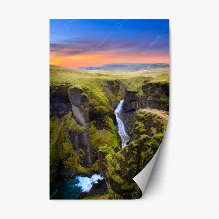 Pegatina reposicionable atardecer en el cañón Fjadrargljufur, Islandia – Pixers®