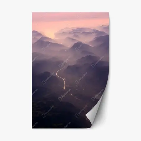 Pegatina reposicionable paisaje aéreo de montañas y río al amanecer – Pixers®