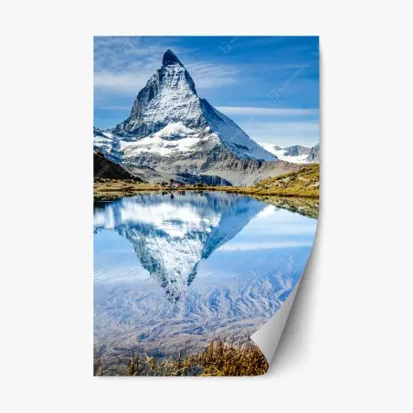 Pegatina reposicionable reflejo majestuoso del Matterhorn en lago alpino – Pixers®