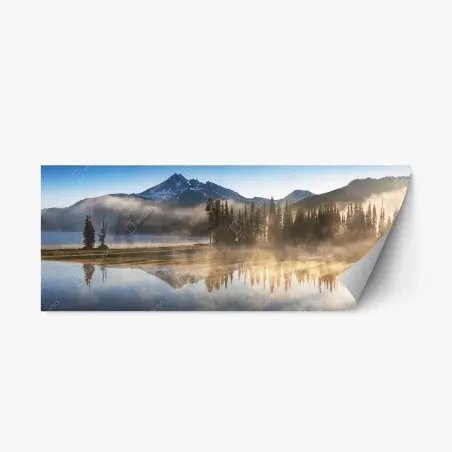 Pegatina reposicionable amanecer sereno en lago de montaña con reflejos – Pixers®