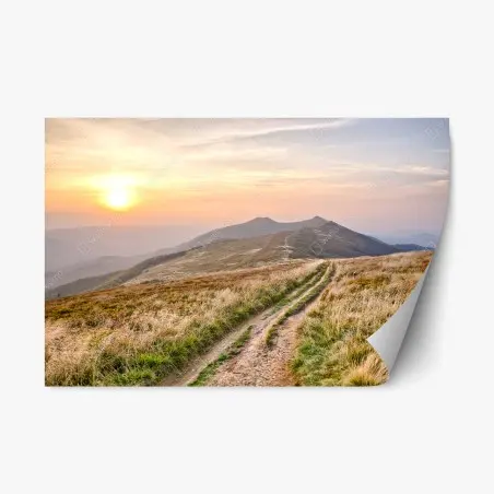 Pegatina reposicionable sendero hacia las cumbres al atardecer – Pixers®