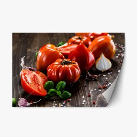 Pegatina reposicionable tomates rústicos y albahaca sobre madera – Pixers®