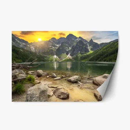 Pegatina reposicionable amanecer sobre Morskie Oko en las montañas Tatra – Pixers®