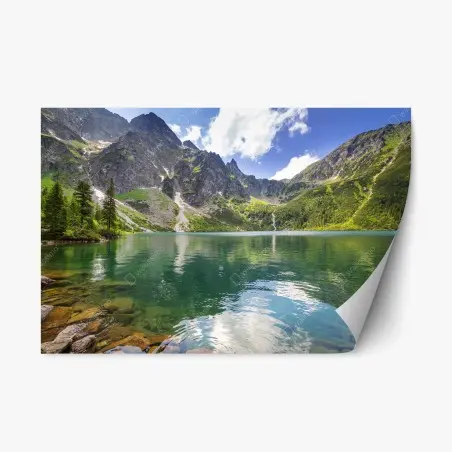 Pegatina reposicionable lago esmeralda entre montañas – Pixers®