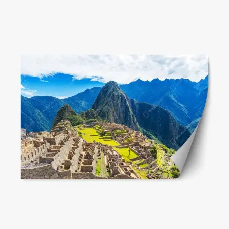 Pegatina reposicionable panorámica de Machu Picchu entre montañas – Pixers®