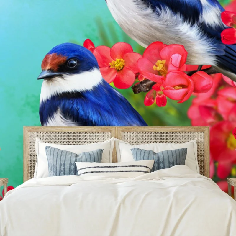 Fotomural dúo de aves azules sobre flores rosas