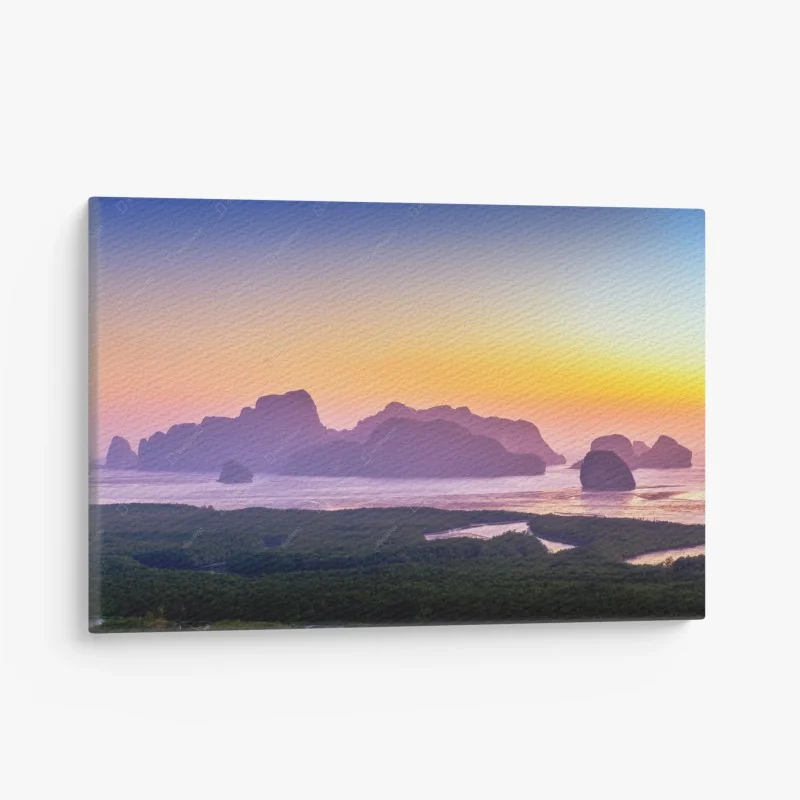 Cuadro en lienzo amanecer sereno sobre la bahía Phang Nga en Samet Nangshe, Tailandia