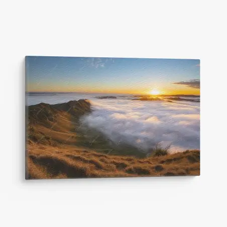 Cuadro en lienzo amanecer sobre valle de niebla – Pixers®