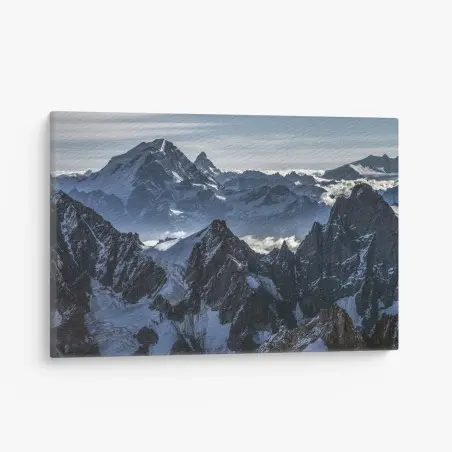 Cuadro en lienzo cumbres nevadas entre nieblas – Pixers®