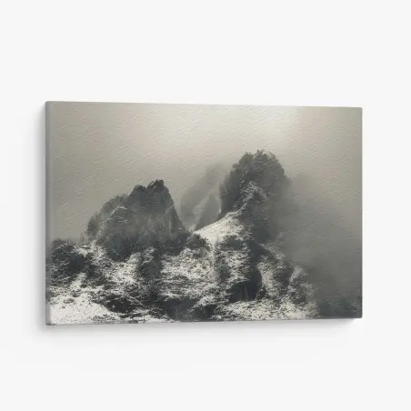 Cuadro en lienzo paisaje montañoso nevado entre niebla – Pixers®