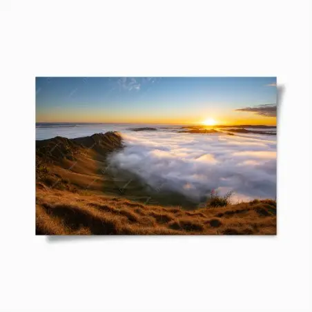 Póster amanecer sobre valle de niebla – Pixers®