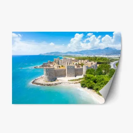 Pegatina reposicionable castillo costero junto al mar turquesa – Pixers®