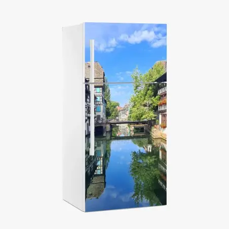 Pegatina para frigorífico paisaje urbano de casas entramadas en Estrasburgo – Pixers®