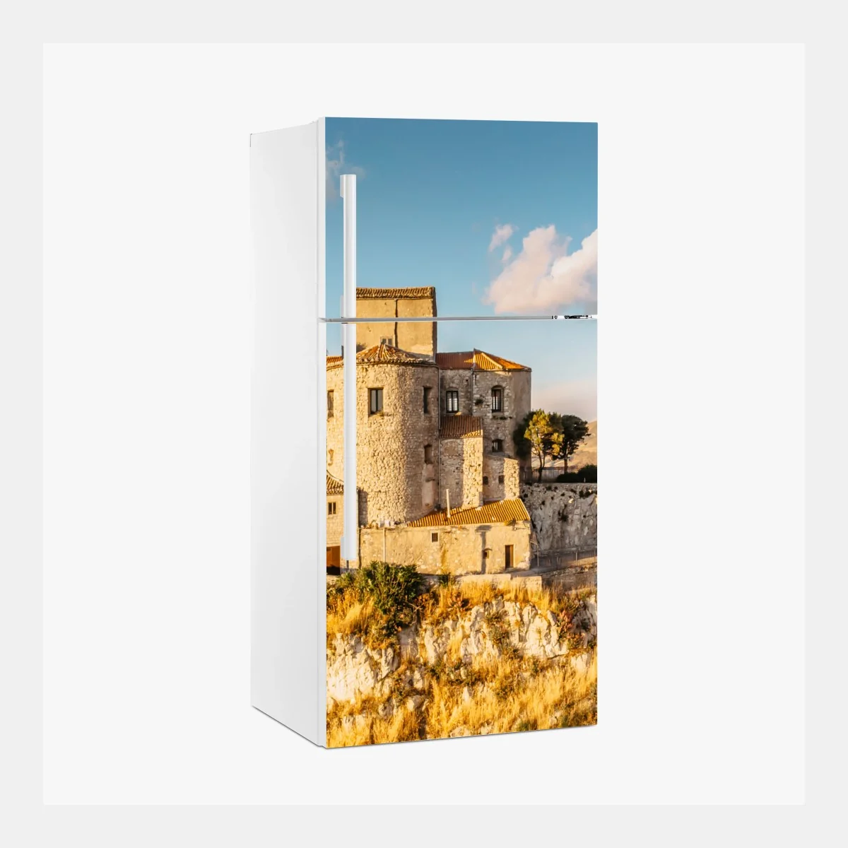 Pegatina para frigorífico fortaleza antigua sobre la colina dorada – Pixers® Pegatina para frigorífico fortaleza antigua sobre la colina dorada – Pixers®