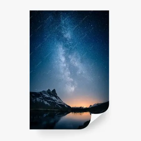 Fotomural Vía Láctea sobre montañas y reflejo en el lago – Pixers®
