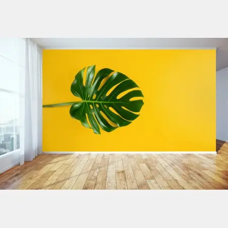 Fotomural hoja de monstera sobre fondo amarillo vibrante – Pixers®