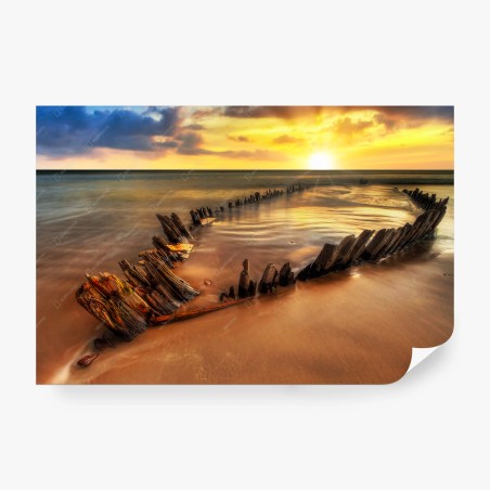 Fotomural naufragio en la playa de Rossbeigh al atardecer – Pixers®
