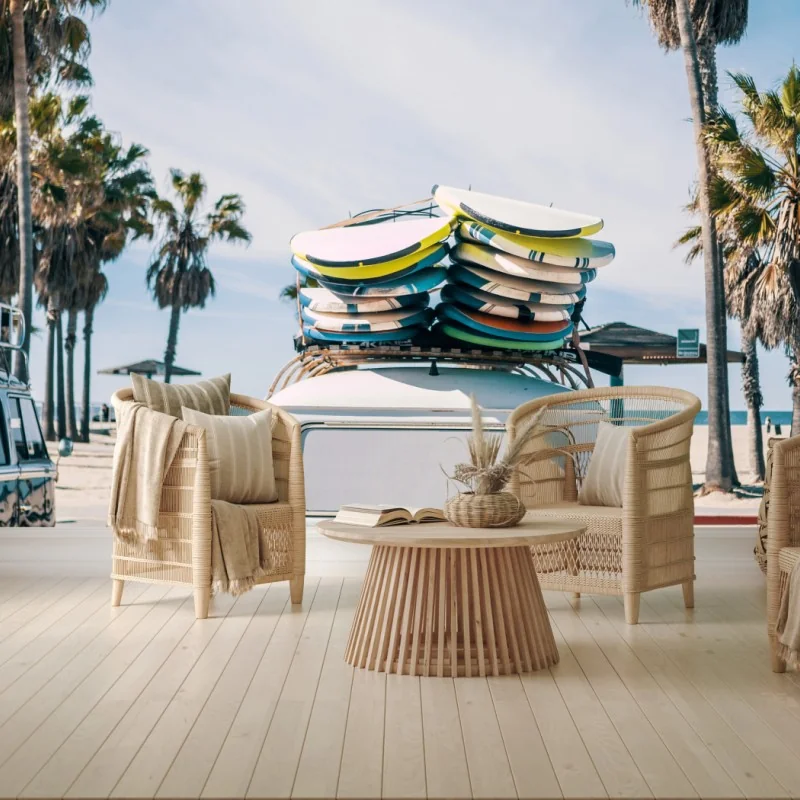 Fotomural furgoneta retro en la playa con tablas de surf