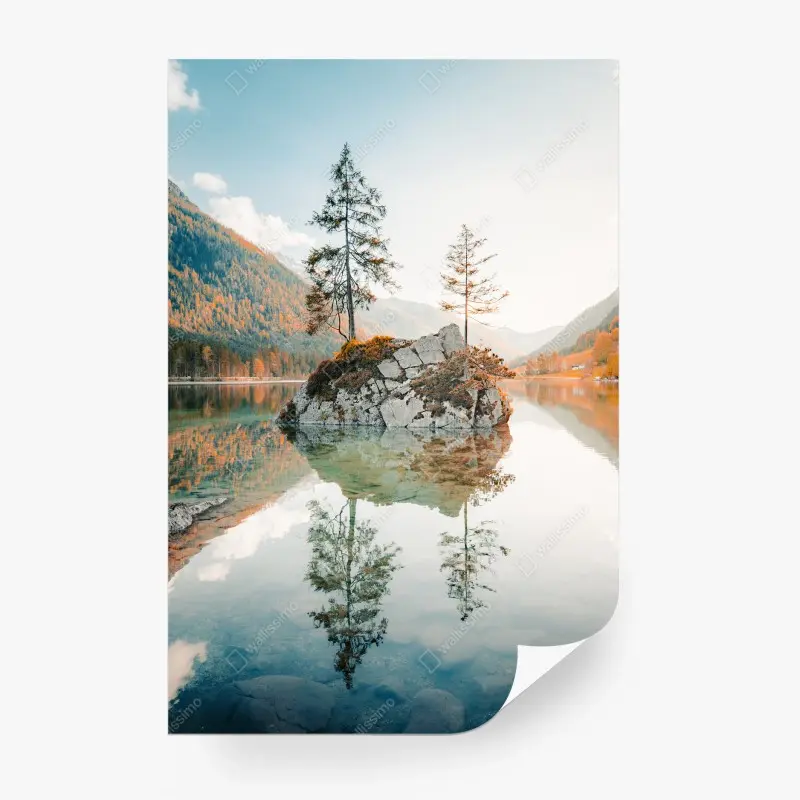 Fotomural isla rocosa reflejada en Lago Hintersee, Baviera