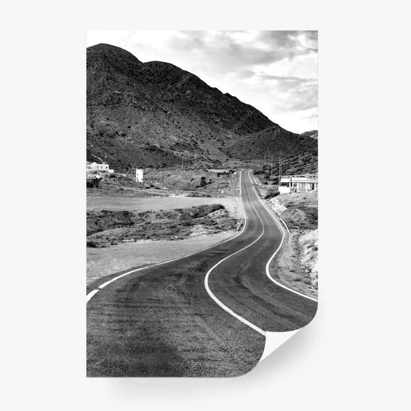 Fotomural carretera sinuosa hacia las montañas