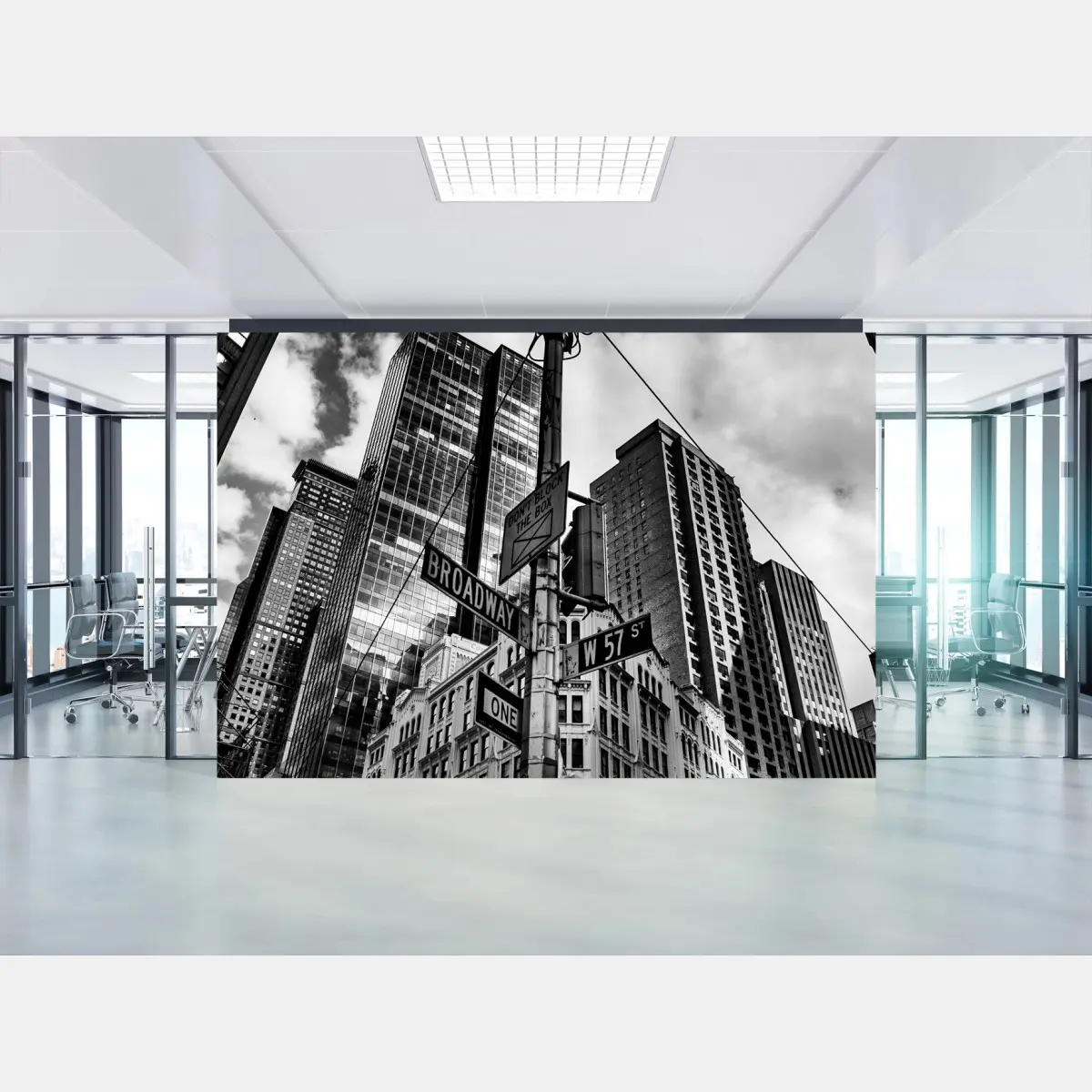 Fotomural perspectiva vertical de Broadway en blanco y negro – Pixers®