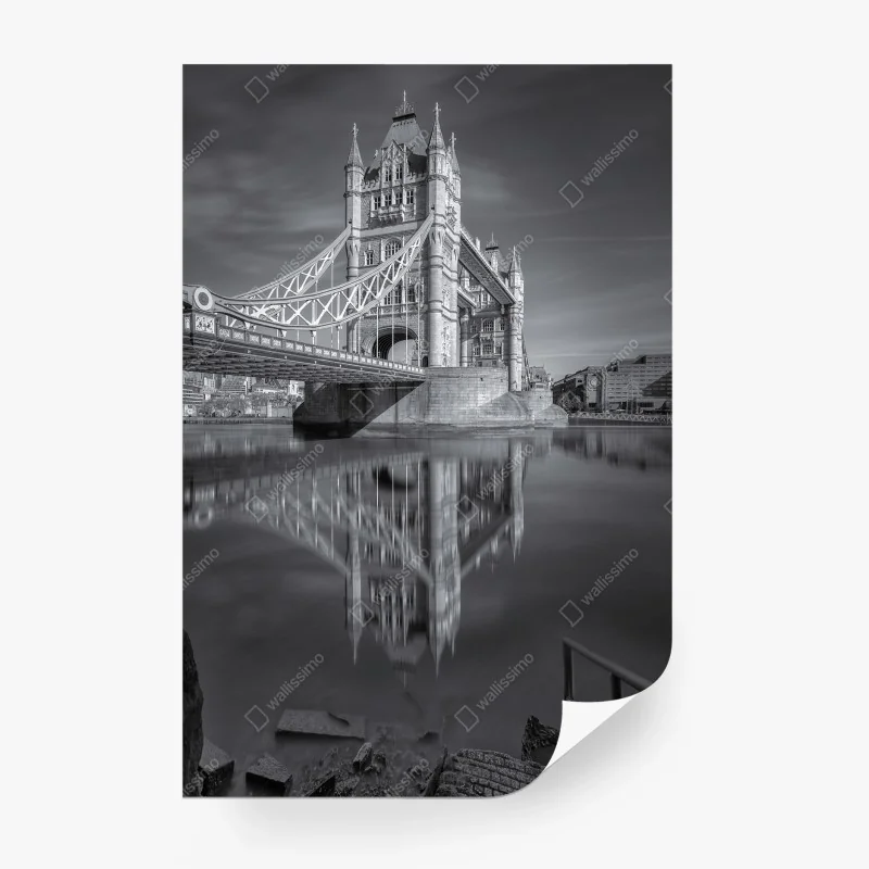 Fotomural reflejo majestuoso del puente en el río, Londres – Pixers®