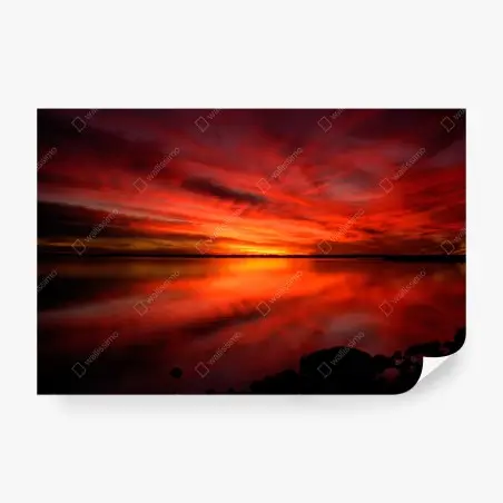 Fotomural puesta de sol carmesí sobre el agua – Pixers®