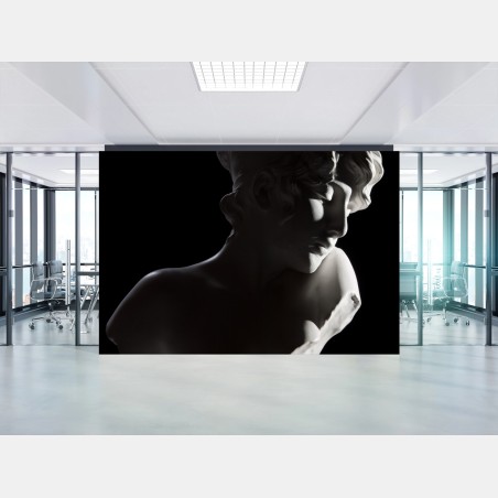 Fotomural busto clásico de mármol con iluminación dramática – Pixers®