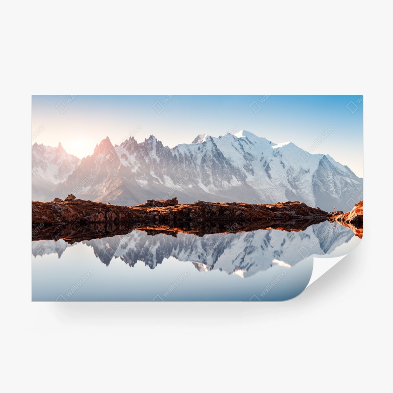 Fotomural reflejo sereno de montañas nevadas – Pixers® Fotomural reflejo sereno de montañas nevadas – Pixers®