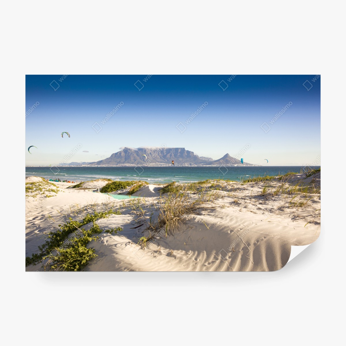 Fotomural amanecer en la playa con Table Mountain de fondo – Pixers®