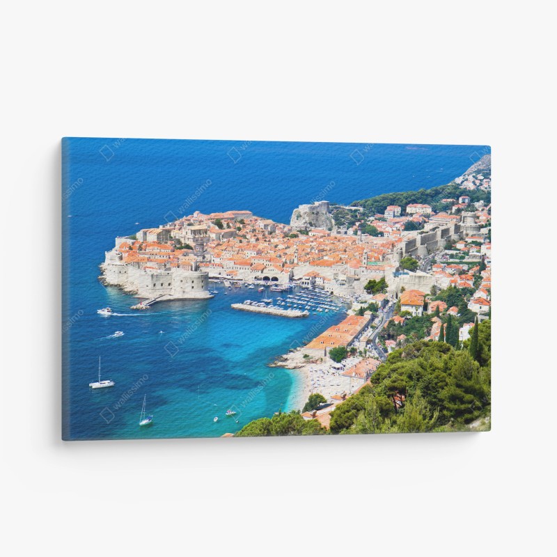 Cuadro en lienzo panorámica de Dubrovnik, ciudad amurallada sobre el Mediterráneo – Pixers®