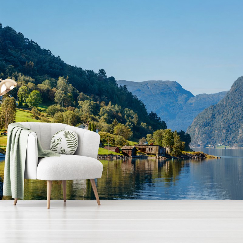 Fotomural FIORDO LAGO MONTAÑAS PUEBLO PAISAJE PARA SALÓN