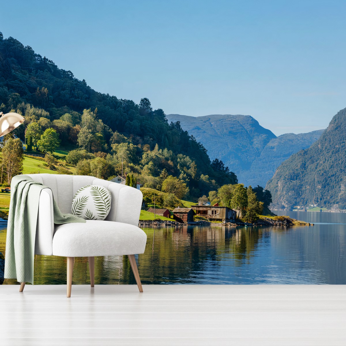 Fotomural FIORDO LAGO MONTAÑAS PUEBLO PAISAJE PARA SALÓN – Pixers®