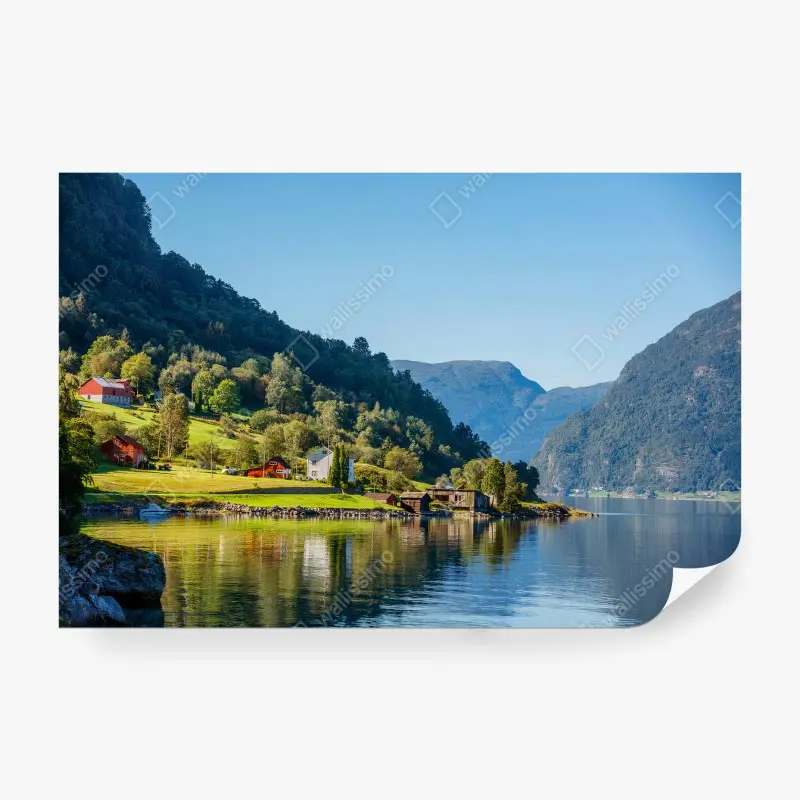 Fotomural FIORDO LAGO MONTAÑAS PUEBLO PAISAJE PARA SALÓN